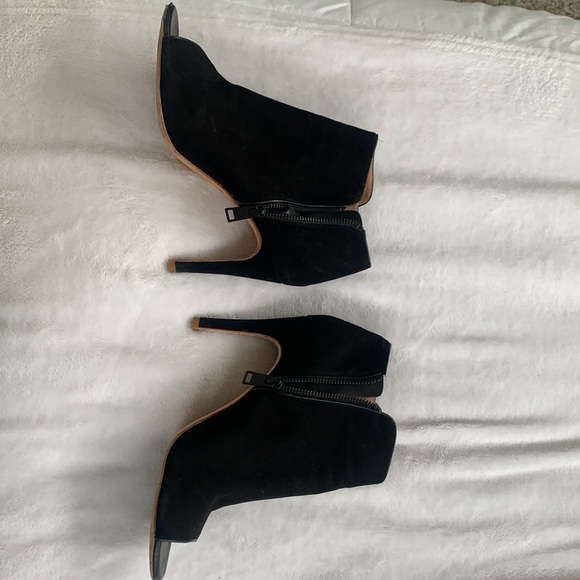 Josie open toe booties - Picture 2 of 4